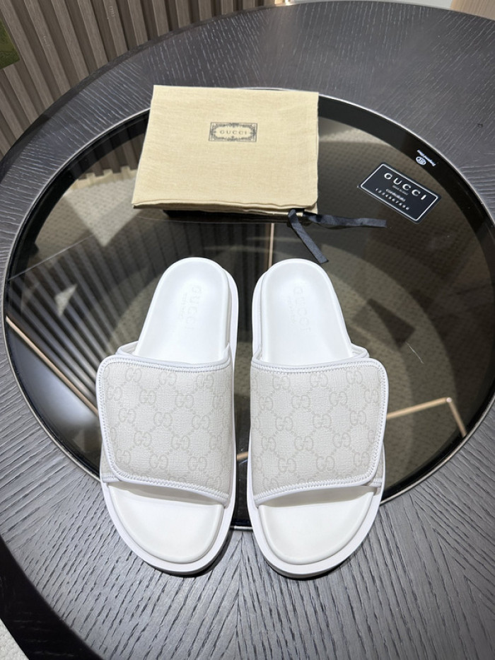 Gv*c slippers
