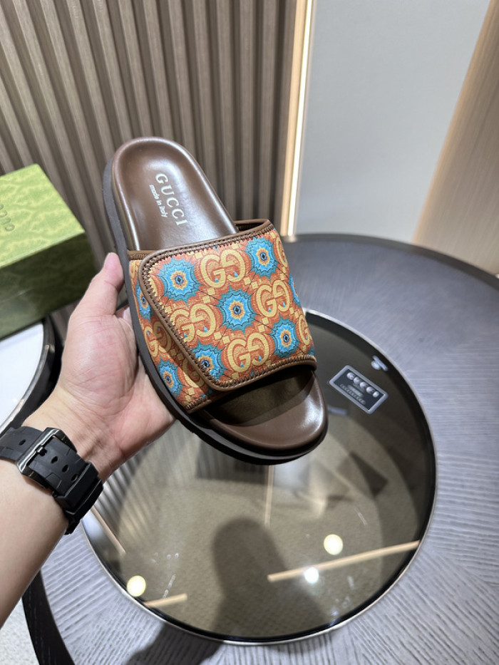 Gv*c slippers