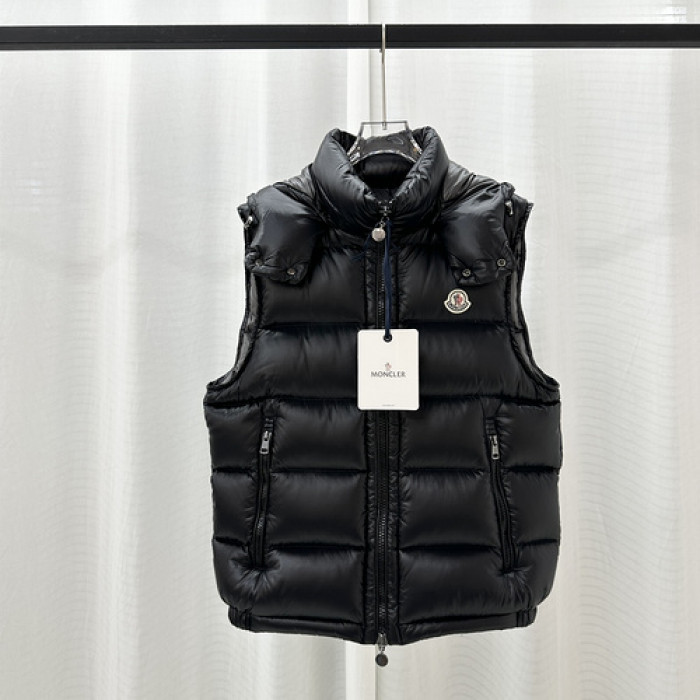 CLOTHES M0NCLER 1124