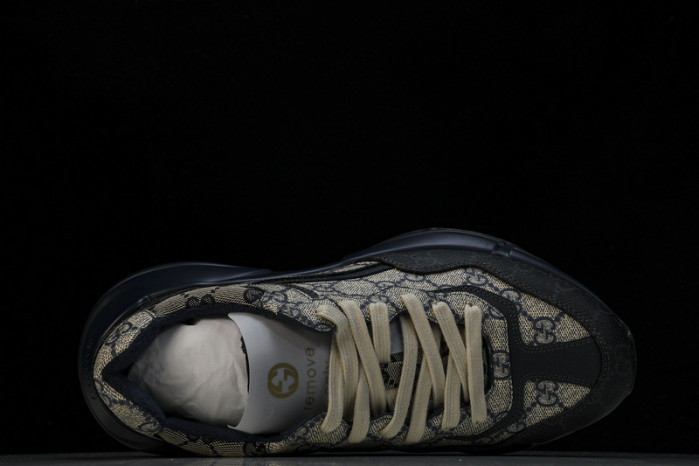 Gv*c  sneaker