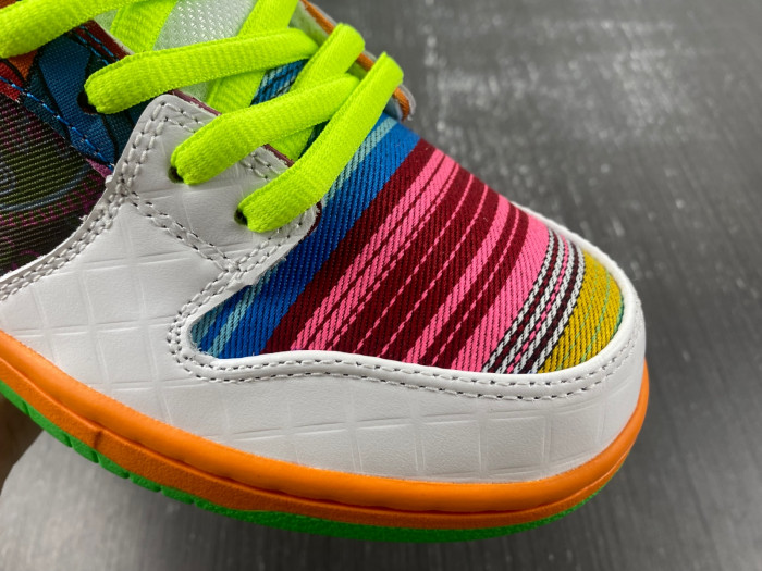 Nike Dunk Low WHAT THE PAUL  DM0807-600