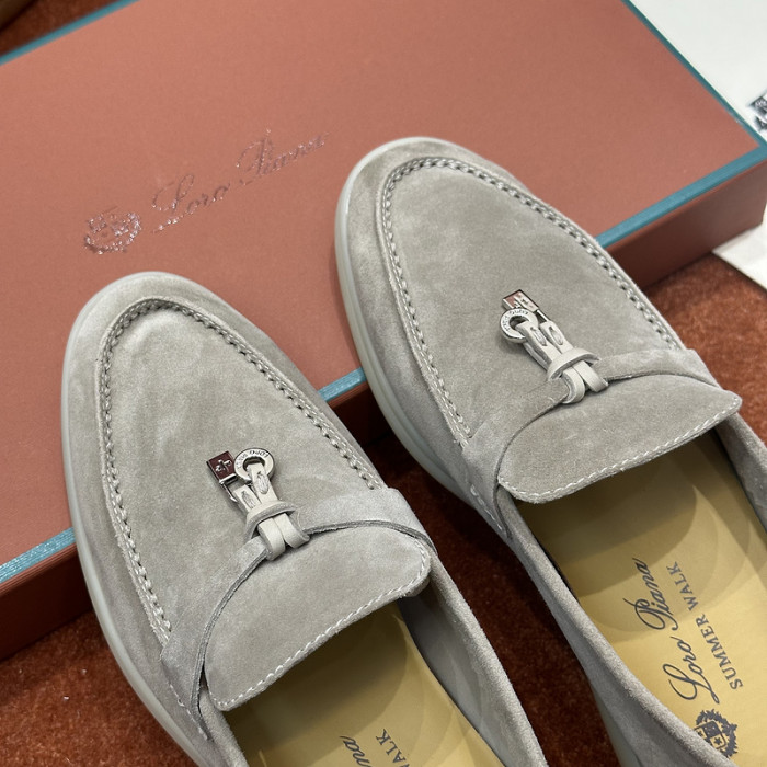 L0R0 P1ANA SNEAKER
