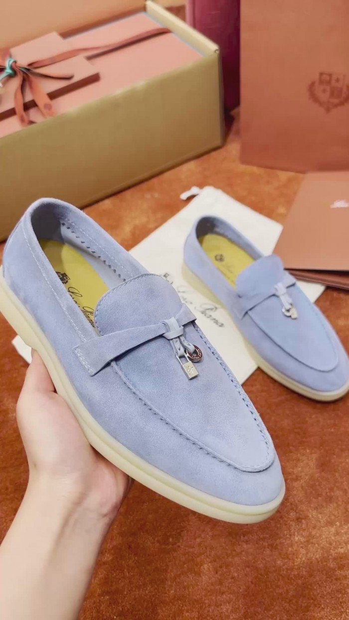 L0R0 P1ANA SNEAKER