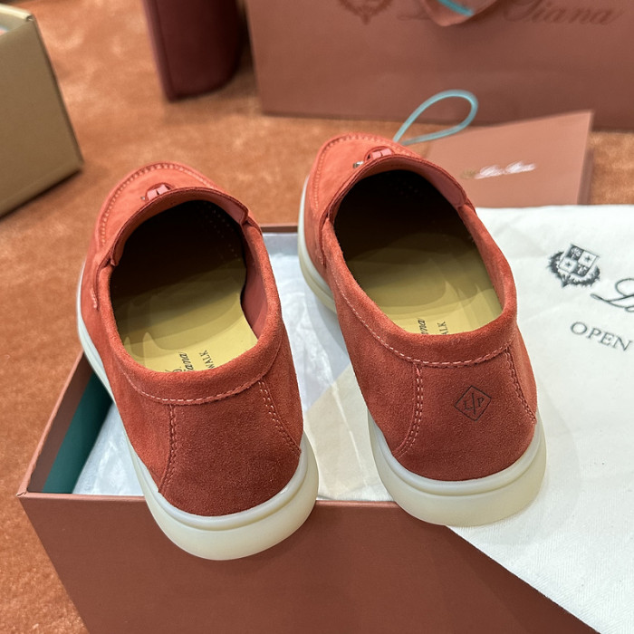 L0R0 P1ANA SNEAKER