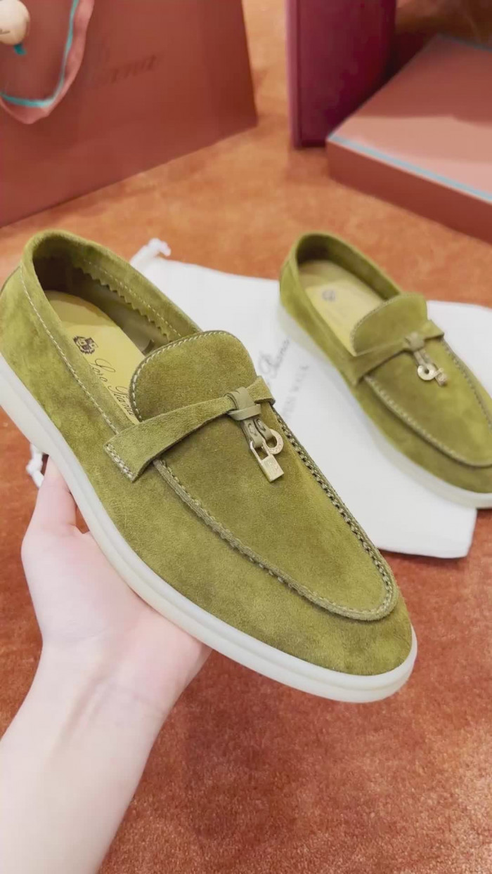 L0R0 P1ANA SNEAKER