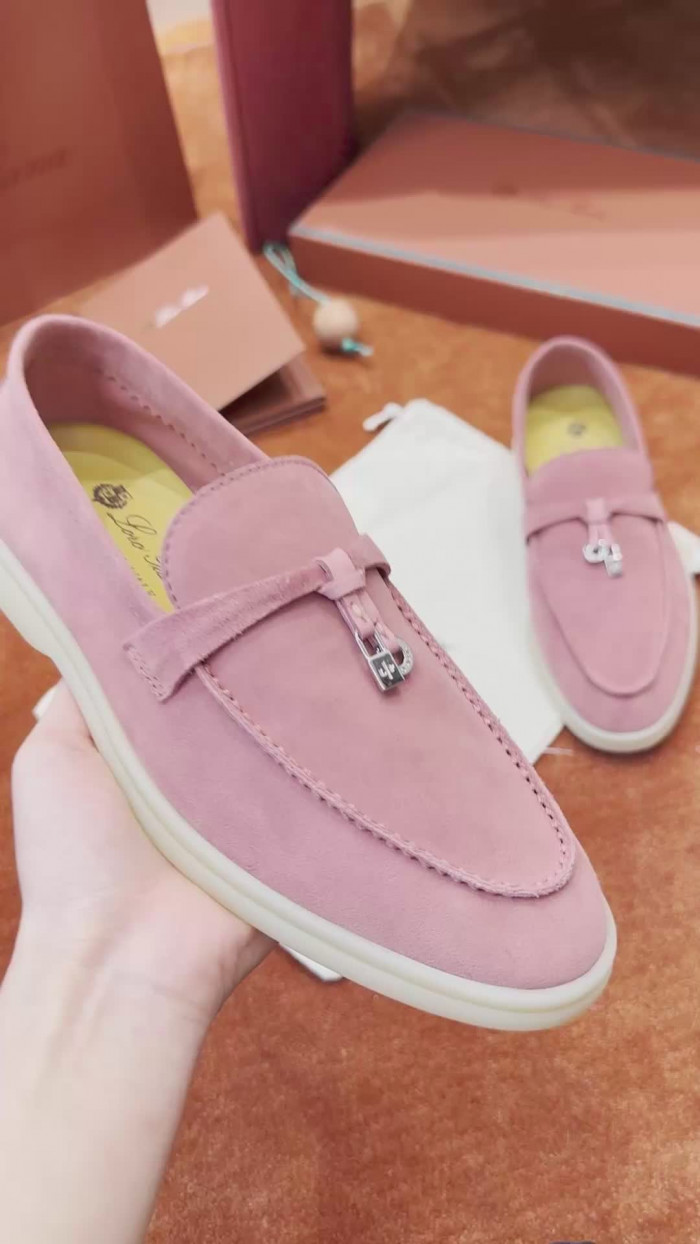 L0R0 P1ANA SNEAKER