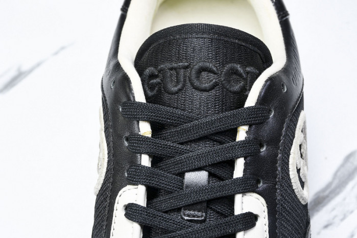 Gv*c sneaker
