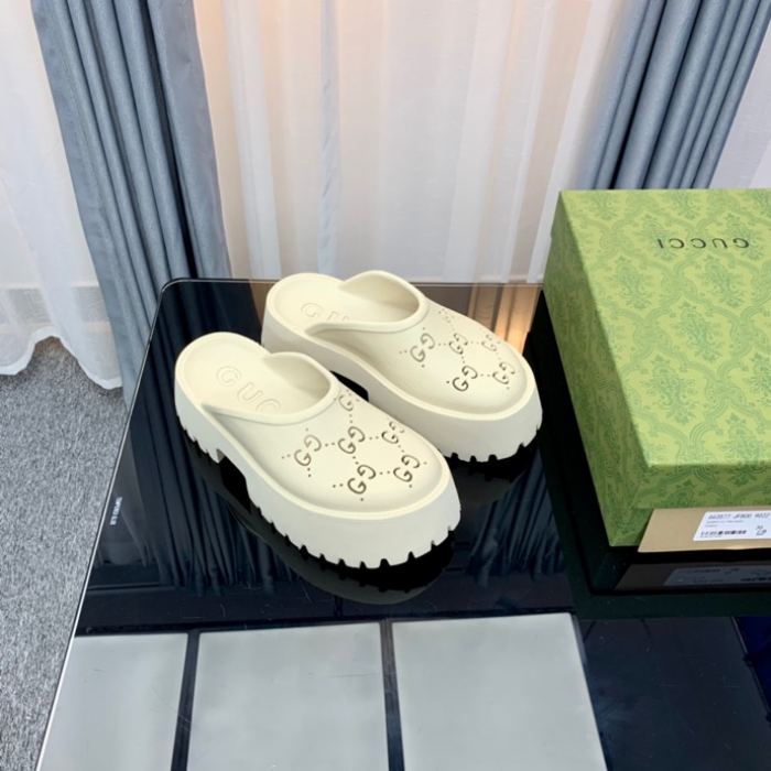 Gv*c slippers