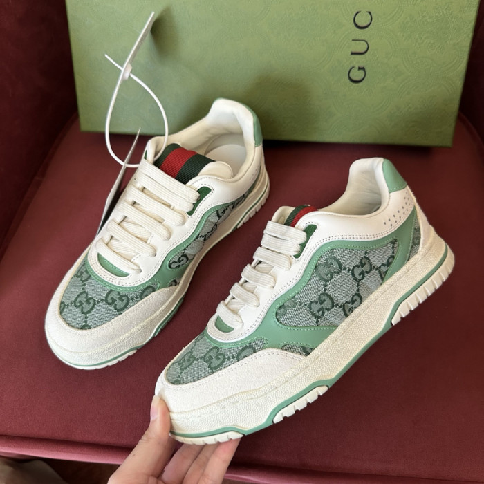 Gv*c sneaker
