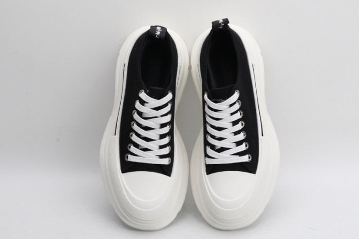 MQ Sneakers
