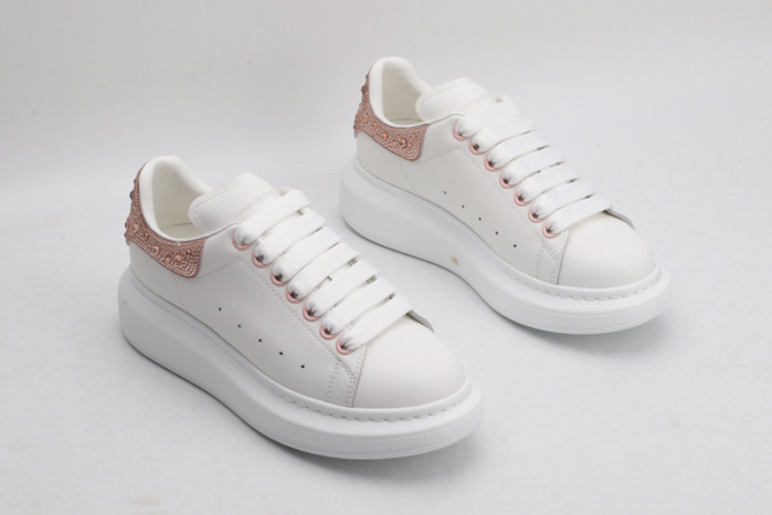 MQ Sneakers