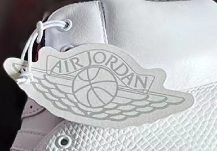 Air Jordan 2 OG “Chicago” DX2454-106