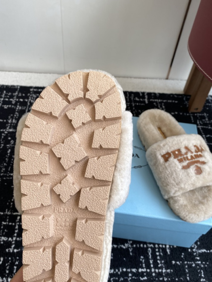 PRA*DA  SLIPPERS