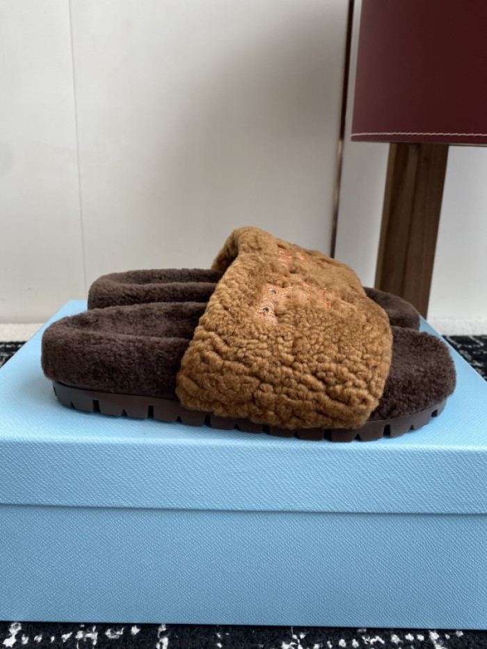 PRA*DA  SLIPPERS