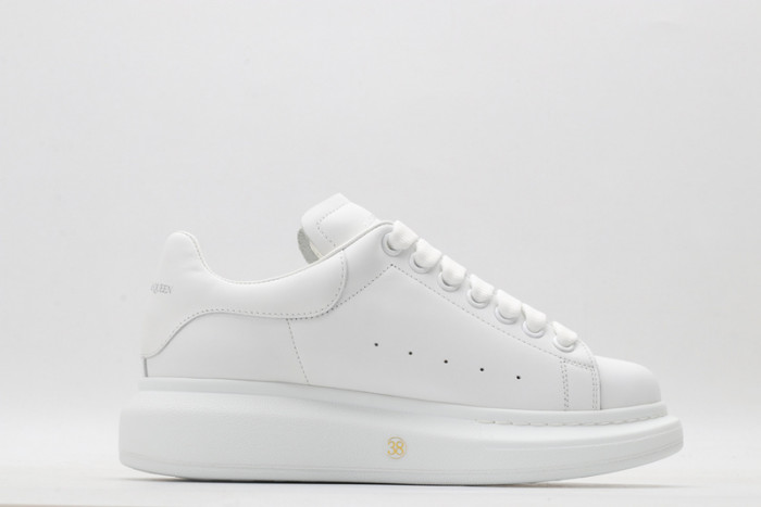 MQ Sneakers